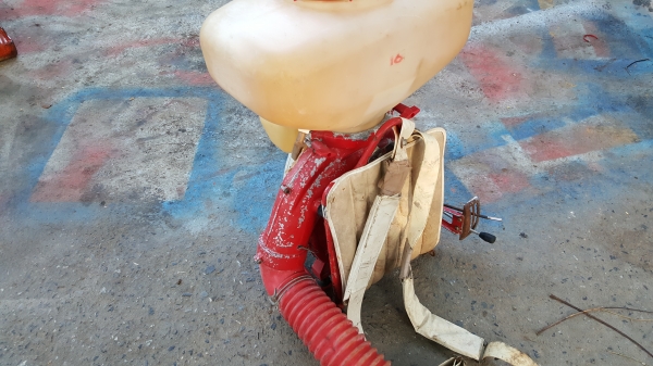 เครื่องพ่นปุ๋ย เครื่องพ่นปุ๋ย