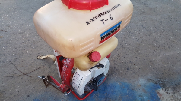 เครื่องพ่นปุ๋ย