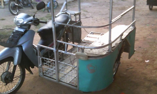 Suzuki Smash ติดพ่วงข้าง Suzuki Smash ติดพ่วงข้าง