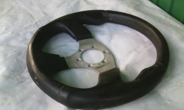 ขายพวงมาลัยแต่ง ขายพวงมาลัยแต่ง