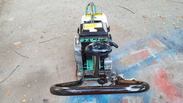 เครื่องตบดิน เดินหน้าถอยหลังได้ รหัสสินค้า T - 11