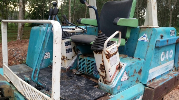 ขายรถแบคโฮ KUBOTA 40-6 รถเก่านอก เอกสารอินวอย แทรคยาง ราคา 270000