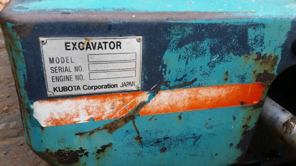 ขายรถแบคโฮ KUBOTA 40-6 รถเก่านอก เอกสารอินวอย แทรคยาง ราคา 270000