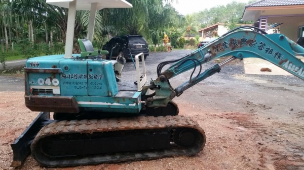 ขายรถแบคโฮ KUBOTA 40-6 รถเก่านอก เอกสารอินวอย แทรคยาง ราคา 270000