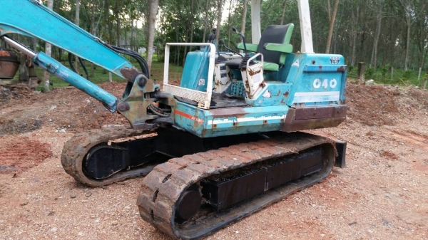 ขายรถแบคโฮ KUBOTA 40-6 รถเก่านอก เอกสารอินวอย แทรคยาง ราคา 270000
