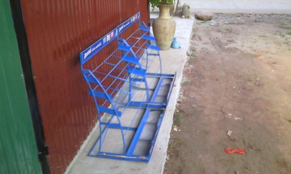 ชั้นวางฮอลล์ ชั้นวางฮอลล์