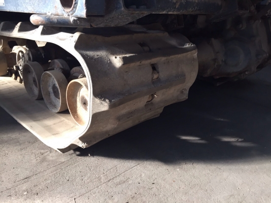 ISEKI HG750 รถเกี่ยวข้าวหน้าขวักเก่านอกเดิมๆ