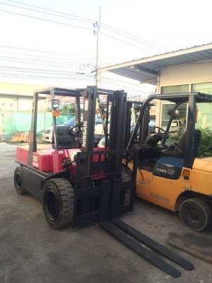 ขายรถยกโฟร์คลิฟท์ NISSAN 3 ตัน เกียร์ออโต้ ขายรถยกโฟร์คลิฟท์ NISSAN 3 ตัน เกียร์ออโต้