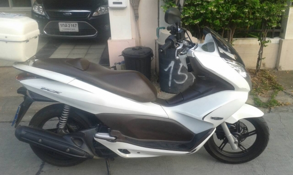 ขออนุญาติขาย HONDA PCX 125i ทะเบียนสวยหมวด 755 ฟรีค่าโอน