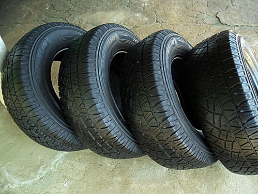 ยางกระบะสูง16 มิชลิน265-70R16 ลงพื้นปี13 (4เส้น2,800)