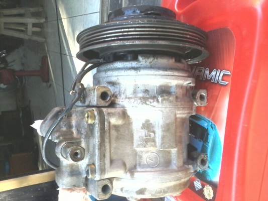 ลดราคาเหลือ 1200 ด่วนๆ คอมแอร์ติดเครื่อง4afe สภาพดี ไม่รั่ว ไม่ชึม แอร์เย็นราคา 1800บาท