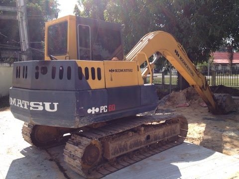 KOMATSU 60-5 รถพร้อมใช้ สภาพโดยรวมค่อนข้างดี สีสันสดใส ชั่วโมงการทำงานยังขึ้นประมาณ 5880 ชม คุ้มครับ KOMATSU 60-5 รถพร้อมใช้ สภาพโดยรวมค่อนข้างดี สีสันสดใส ชั่วโมงการทำงานยังขึ้นประมาณ 5880 ชม คุ้มครับ