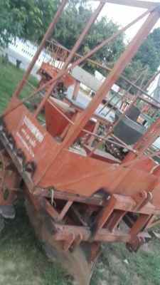 เครื่องปลูกอ้อยจุมพลลดสุดๆ29000บาท