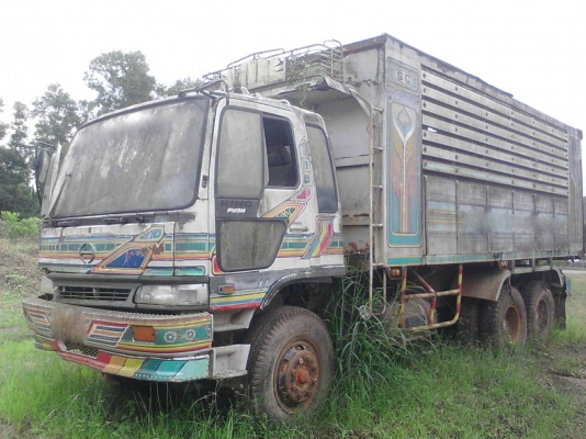 รถฮีโน่ 10 ล้อดั๊ม FM3M  240 แรงม้า ปี 39.   สนใจติดต่อ  081 - 6079515