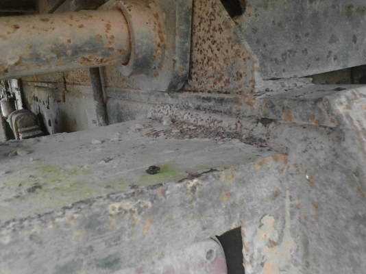 รถฮีโน่ 10 ล้อดั๊ม FM3M  240 แรงม้า ปี 39.   สนใจติดต่อ  081 - 6079515