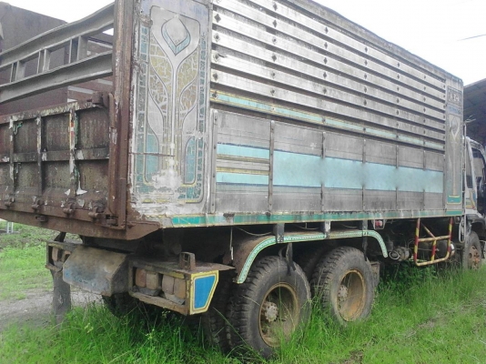 รถฮีโน่ 10 ล้อดั๊ม FM3M  240 แรงม้า ปี 39.   สนใจติดต่อ  081 - 6079515