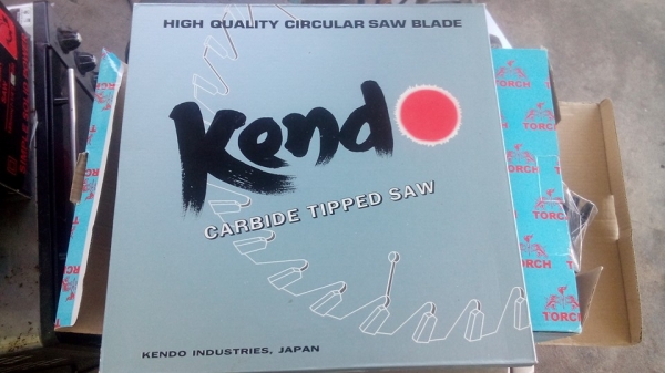 ขายใบตัดอลูมิเนียม 10 นิ้ว ญี่ปุ่น 100 ฟัน 0835662999 1,800 บาท 0835662999 LineID :hs4trp