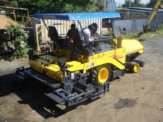 รถปูยาง SUMITOMO 60W-2 สภาพสวย เอกสารเล่มทะเบียน รัประกันทำงานใด้100\%