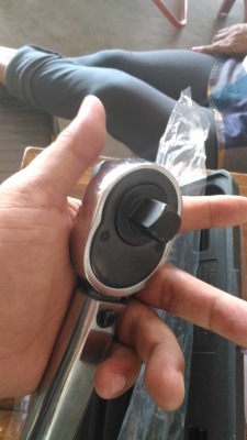 ประแจปอนด์ 4 หุน