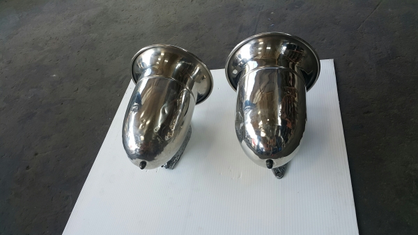 ลำโพงขยายเสียง ใช้ติดในรถ นอกรถ ใช้ต่อกับไมโครโฟน ตัวละ 1,800 บาท ลำโพงขยายเสียง ใช้ติดในรถ นอกรถ ใช้ต่อกับไมโครโฟน ตัวละ 1,800 บาท