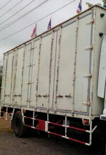 ขายๆ( ตู้แห้ง10บาน ) ช่วงยาว 7.20ม สภาพดีสวยไม่ผุหรือโซมสวยๆครับ 68,000บ