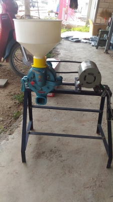 เครื่องบดพริก บดถั่ว