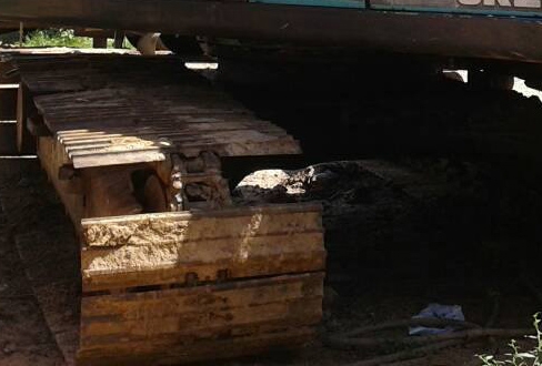 แบคโฮ KOBELCO MARK-3 SK200 ไฟครบ อินวอย **ขาย KOBELCO SK-200 MARK 3 แบคโฮยอดนิยม สภาพพร้อมใช้งาน เอกสารอินวอย HYD.EXCAVATOR KOBELCO SK-200 MARK 3 เก๋งน้ำเงิน เครื่องเดิม ปั้มเดิม ไฟฟ้าครบ เครื่องดี แน่น ปั้มดี แรงดี ครับ ทำงานดี เร็ว แบคโฮ KOBELCO MARK-3 SK200 ไฟครบ อินวอย **ขาย KOBELCO SK-200 MARK 3 แบคโฮยอดนิยม สภาพพร้อมใช้งาน เอกสารอินวอย HYD.EXCAVATOR KOBELCO SK-200 MARK 3 เก๋งน้ำเงิน เครื่องเดิม ปั้มเดิม ไฟฟ้าครบ เครื่องดี แน่น ปั้มดี แรงดี ครับ ทำงานดี เร็ว