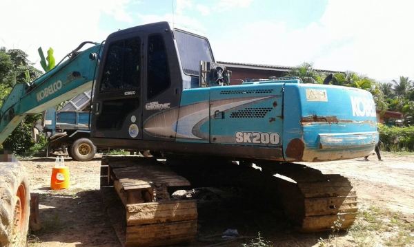 แบคโฮ KOBELCO MARK-3 SK200 ไฟครบ อินวอย **ขาย KOBELCO SK-200 MARK 3 แบคโฮยอดนิยม สภาพพร้อมใช้งาน เอกสารอินวอย HYD.EXCAVATOR KOBELCO SK-200 MARK 3 เก๋งน้ำเงิน เครื่องเดิม ปั้มเดิม ไฟฟ้าครบ เครื่องดี แน่น ปั้มดี แรงดี ครับ ทำงานดี เร็ว แบคโฮ KOBELCO MARK-3 SK200 ไฟครบ อินวอย **ขาย KOBELCO SK-200 MARK 3 แบคโฮยอดนิยม สภาพพร้อมใช้งาน เอกสารอินวอย HYD.EXCAVATOR KOBELCO SK-200 MARK 3 เก๋งน้ำเงิน เครื่องเดิม ปั้มเดิม ไฟฟ้าครบ เครื่องดี แน่น ปั้มดี แรงดี ครับ ทำงานดี เร็ว