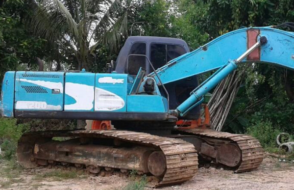 แบคโฮ KOBELCO MARK-3 SK200 ไฟครบ อินวอย **ขาย KOBELCO SK-200 MARK 3 แบคโฮยอดนิยม สภาพพร้อมใช้งาน เอกสารอินวอย HYD.EXCAVATOR KOBELCO SK-200 MARK 3 เก๋งน้ำเงิน เครื่องเดิม ปั้มเดิม ไฟฟ้าครบ เครื่องดี แน่น ปั้มดี แรงดี ครับ ทำงานดี เร็ว แบคโฮ KOBELCO MARK-3 SK200 ไฟครบ อินวอย **ขาย KOBELCO SK-200 MARK 3 แบคโฮยอดนิยม สภาพพร้อมใช้งาน เอกสารอินวอย HYD.EXCAVATOR KOBELCO SK-200 MARK 3 เก๋งน้ำเงิน เครื่องเดิม ปั้มเดิม ไฟฟ้าครบ เครื่องดี แน่น ปั้มดี แรงดี ครับ ทำงานดี เร็ว
