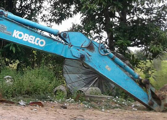 แบคโฮ KOBELCO MARK-3 SK200 ไฟครบ อินวอย **ขาย KOBELCO SK-200 MARK 3 แบคโฮยอดนิยม สภาพพร้อมใช้งาน เอกสารอินวอย HYD.EXCAVATOR KOBELCO SK-200 MARK 3 เก๋งน้ำเงิน เครื่องเดิม ปั้มเดิม ไฟฟ้าครบ เครื่องดี แน่น ปั้มดี แรงดี ครับ ทำงานดี เร็ว แบคโฮ KOBELCO MARK-3 SK200 ไฟครบ อินวอย **ขาย KOBELCO SK-200 MARK 3 แบคโฮยอดนิยม สภาพพร้อมใช้งาน เอกสารอินวอย HYD.EXCAVATOR KOBELCO SK-200 MARK 3 เก๋งน้ำเงิน เครื่องเดิม ปั้มเดิม ไฟฟ้าครบ เครื่องดี แน่น ปั้มดี แรงดี ครับ ทำงานดี เร็ว