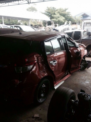 ซากยาริส ปี14 รื้อขายเป็นอะไหลทั้งคันสนใจสอบถามได้มีหลายรุ่นทั้งเก๋งเเละกระบะ รับซื้อรถอุบัติเหตุทุกสภาพ ซากยาริส ปี14 รื้อขายเป็นอะไหลทั้งคันสนใจสอบถามได้มีหลายรุ่นทั้งเก๋งเเละกระบะ รับซื้อรถอุบัติเหตุทุกสภาพ