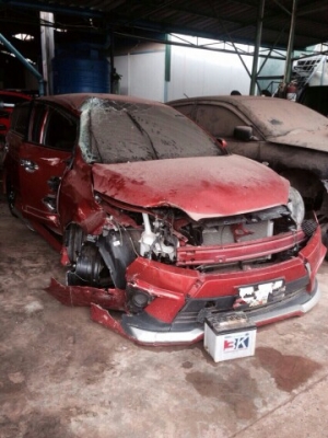 ซากยาริส ปี14 รื้อขายเป็นอะไหลทั้งคันสนใจสอบถามได้มีหลายรุ่นทั้งเก๋งเเละกระบะ รับซื้อรถอุบัติเหตุทุกสภาพ ซากยาริส ปี14 รื้อขายเป็นอะไหลทั้งคันสนใจสอบถามได้มีหลายรุ่นทั้งเก๋งเเละกระบะ รับซื้อรถอุบัติเหตุทุกสภาพ