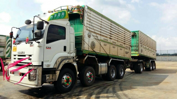 อีซูซุ 360 แม่ลูกพ่วงเกษตรแม่12ล้อ..ปี56  ขายดาวน์ 900,000 ผ่อน 75,124 ^37 งวด ยางสภาพ70-80\%...รถพร้อมใช้งานครับ