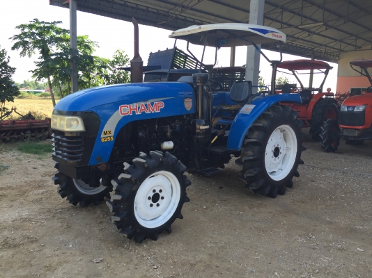 ขายรถไถแชมป์ MX6255(4WD)2เพลา สภาพดี เครื่องแน่น ราคา 185,000 บาท สนใจต่อรองได้ค่ะ 081-9136451 คุณโบว์