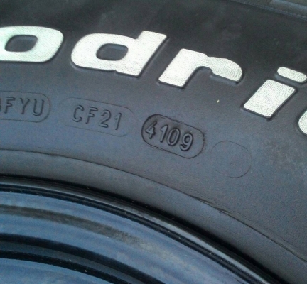 ขาย BF Mud 33 R 16 พร้อมล้อ ขาย BF Mud 33 R 16 พร้อมล้อ