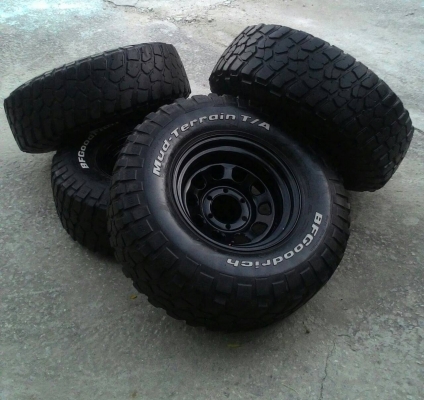 ขาย BF Mud 33 R 16 พร้อมล้อ ขาย BF Mud 33 R 16 พร้อมล้อ