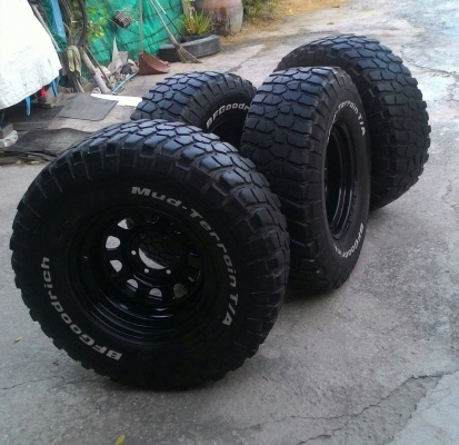 ขาย BF Mud 33 R 16 พร้อมล้อ ขาย BF Mud 33 R 16 พร้อมล้อ