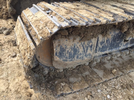 รถฝากขาย CAT 320V2 เก่าใน ตักดินอยู่บ้านโป่ง ราชบุรี