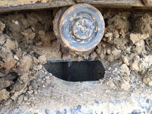 รถฝากขาย CAT 320V2 เก่าใน ตักดินอยู่บ้านโป่ง ราชบุรี