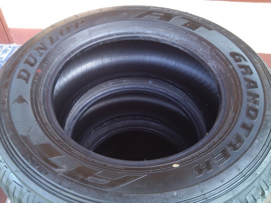 ยาง 265 65 17 ป้ายแดง ถอดจาก REVO