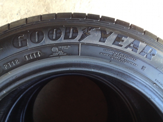 ยางGOODYEAR 205 55R16 ปี2014 สภาพสวยดอกเยอะถูกมากๆ