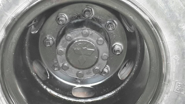 ขาย 10ล้อ เพลาเดียว รถร่อง เครื่อง. 195แรง สภาพสวยพร้อมใช้ ขาย 470000บาท