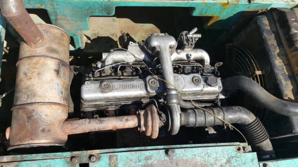 ขาย แบคโฮ KOBELCO SK200 Mark 5 เอกสารเล่มทะเบียนครบ ขายตามสภาพ ราคาต่อรองได้ครับ