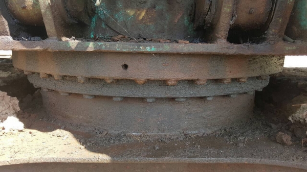 ขาย แบคโฮ KOBELCO SK200 Mark 5 เอกสารเล่มทะเบียนครบ ขายตามสภาพ ราคาต่อรองได้ครับ