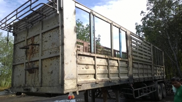 หางเทเลอร์ยาว10.50ม.ของJR.ไม่ดั้ม .สภาพดี ช่วงล่างดี ใช้งานปกติ เล่มพร้อม