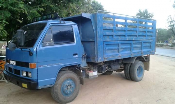 ขายดั้มสั่งลุยแท้ ปี38 เครื่อง115แรง แคชซีสวย เฟืองท้ายF สภาพพร้อมใช้งาน เอกสารพร้อมโอน  สนใจโทร 090-8588220คุณนะ 093-3258446คุณบิว หรือเข้าดูสินค้าอื่นๆได้ที่ www.truck.in.th/498 หรือเพจFacebook ณรงค์ ซื้อขายรถมือสอง (เว็บไซต์ส่วนตัว) หรือFacebook ตลาดรถ