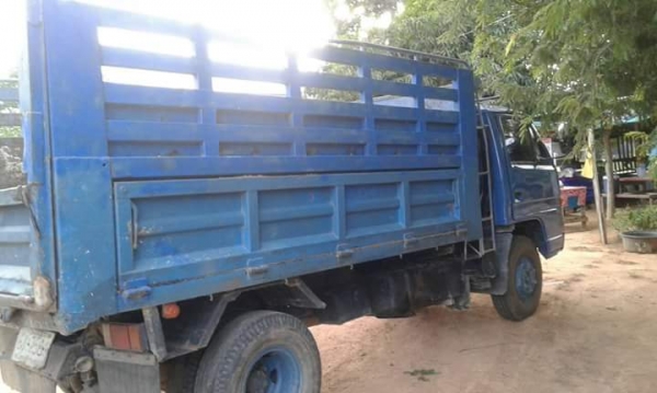 ขายดั้มสั่งลุยแท้ ปี38 เครื่อง115แรง แคชซีสวย เฟืองท้ายF สภาพพร้อมใช้งาน เอกสารพร้อมโอน สนใจโทร 090-8588220คุณนะ 093-3258446คุณบิว หรือเข้าดูสินค้าอื่นๆได้ที่ www.truck.in.th/498 หรือเพจFacebook ณรงค์ ซื้อขายรถมือสอง (เว็บไซต์ส่วนตัว) หรือFacebook ตลาดรถ ขายดั้มสั่งลุยแท้ ปี38 เครื่อง115แรง แคชซีสวย เฟืองท้ายF สภาพพร้อมใช้งาน เอกสารพร้อมโอน สนใจโทร 090-8588220คุณนะ 093-3258446คุณบิว หรือเข้าดูสินค้าอื่นๆได้ที่ www.truck.in.th/498 หรือเพจFacebook ณรงค์ ซื้อขายรถมือสอง (เว็บไซต์ส่วนตัว) หรือFacebook ตลาดรถ