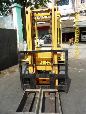 รถโฟล์คลิฟท์โคมัตสุราคาถูก พร้อมใช้งาน