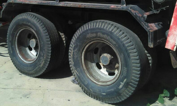 ขายๆ 850,000บ หัวลาก อีซูซุ FXZ23KFR 240นางฟ้า ปี38 และ เทนเลอร์ ถังน้ำมันโหลดล่าง 2คาน สภาพดีพร้อมใช้ ทะเบียนพร้อมโอน ขายๆ 850,000บ หัวลาก อีซูซุ FXZ23KFR 240นางฟ้า ปี38 และ เทนเลอร์ ถังน้ำมันโหลดล่าง 2คาน สภาพดีพร้อมใช้ ทะเบียนพร้อมโอน