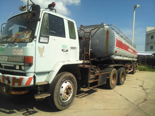 ขายๆ 850,000บ หัวลาก อีซูซุ FXZ23KFR 240นางฟ้า ปี38 และ เทนเลอร์ ถังน้ำมันโหลดล่าง 2คาน สภาพดีพร้อมใช้ ทะเบียนพร้อมโอน ขายๆ 850,000บ หัวลาก อีซูซุ FXZ23KFR 240นางฟ้า ปี38 และ เทนเลอร์ ถังน้ำมันโหลดล่าง 2คาน สภาพดีพร้อมใช้ ทะเบียนพร้อมโอน